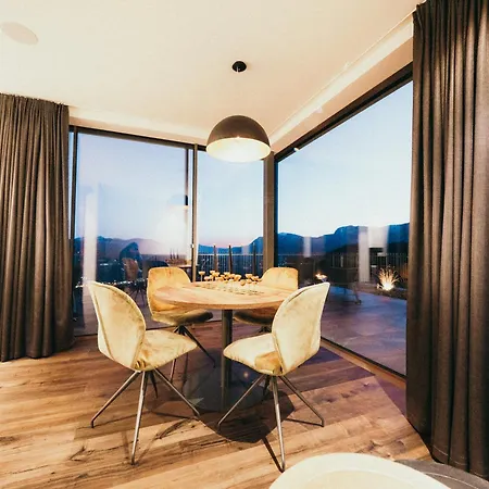 Apartment Noan Panorama - D I C K E N S